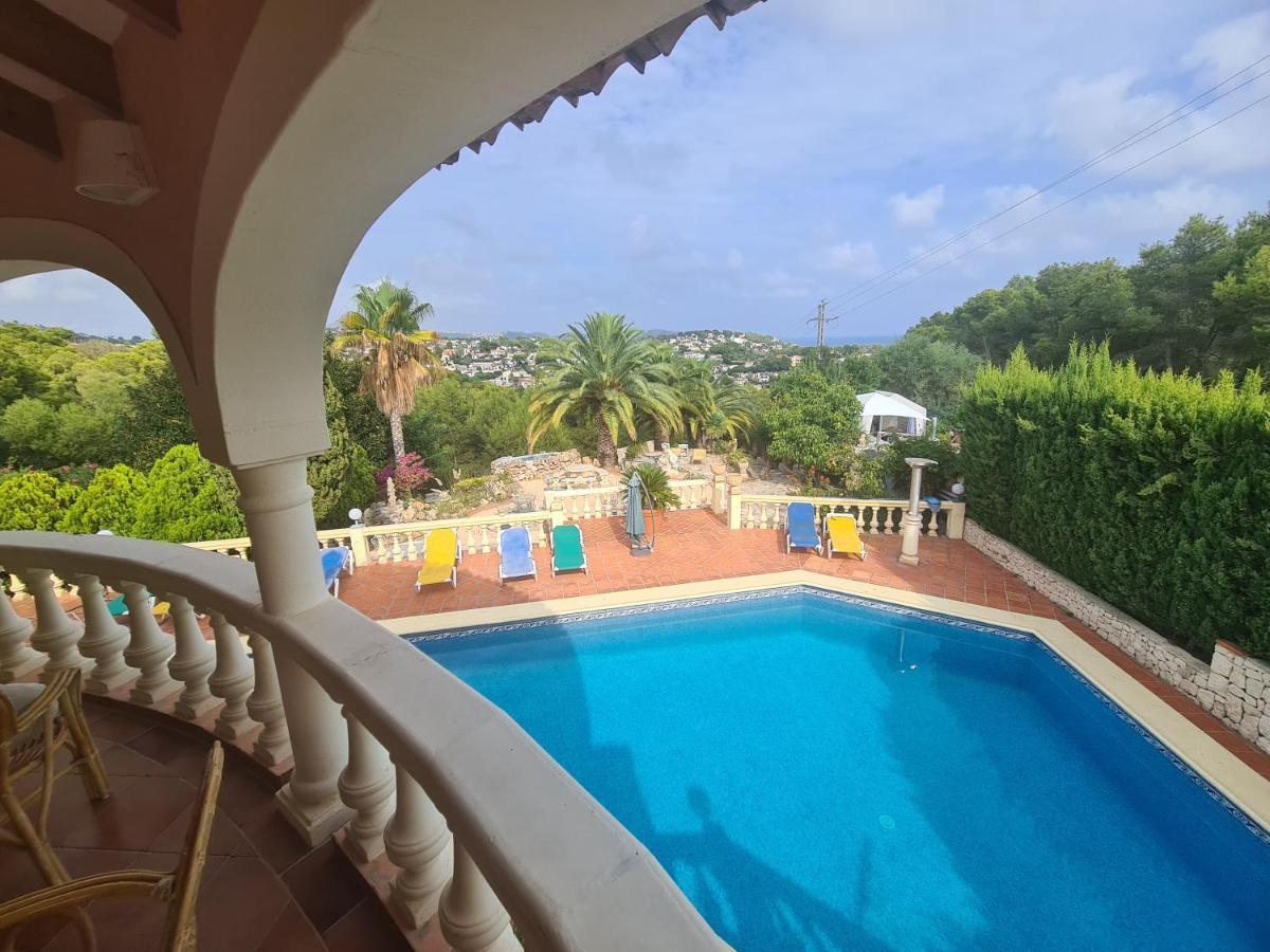 Villa Prestige Бениса Экстерьер фото