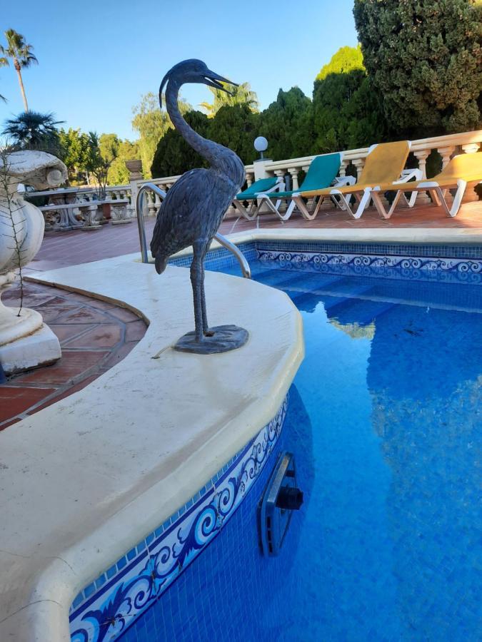 Villa Prestige Бениса Экстерьер фото