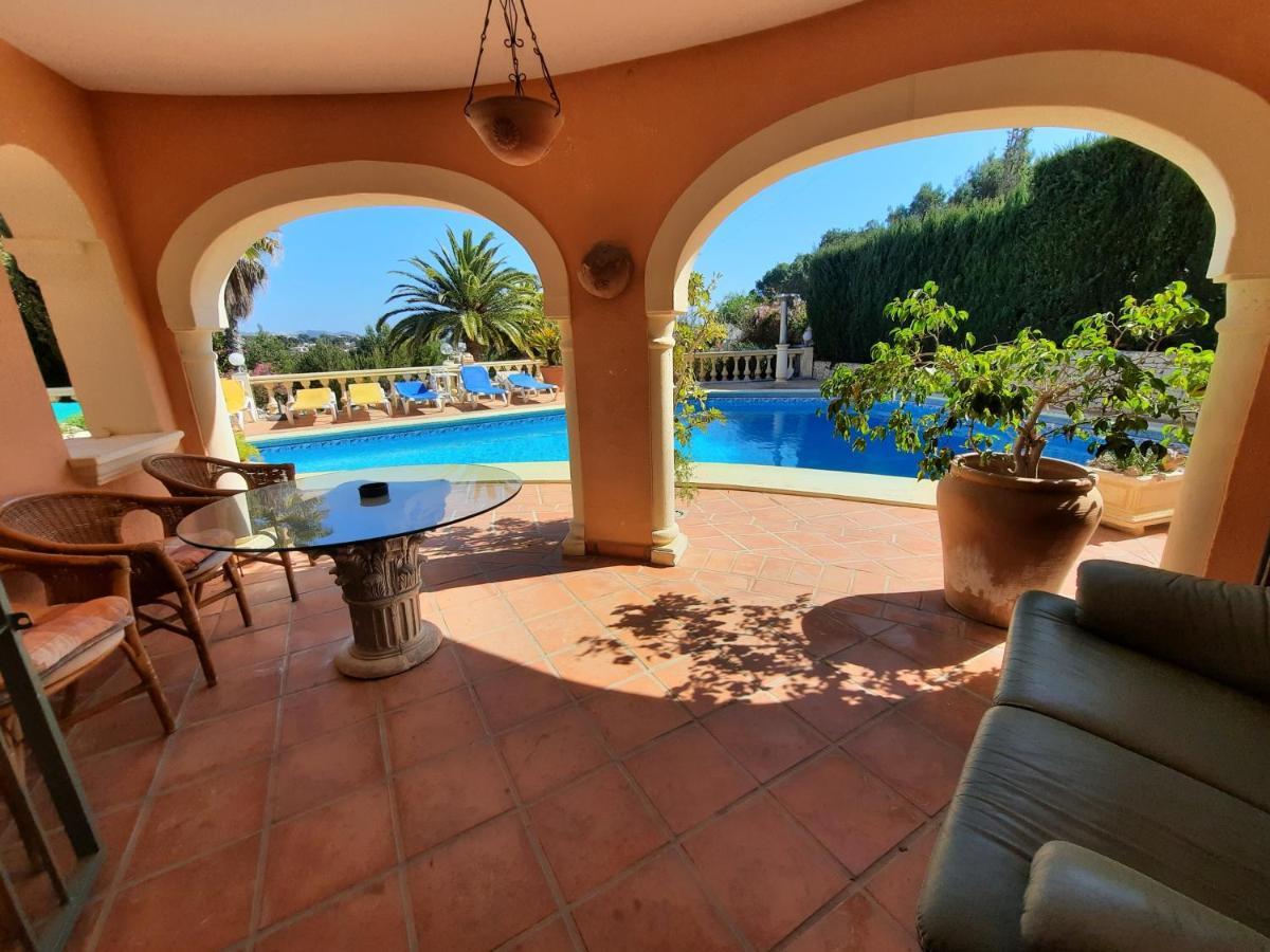Villa Prestige Бениса Экстерьер фото