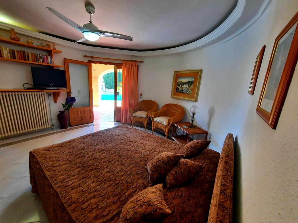 Villa Prestige Бениса Экстерьер фото